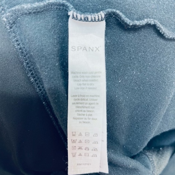 Spanx Legging Women's Cropped Pant Ponte Navy Black Size M - Picture 8 of 8